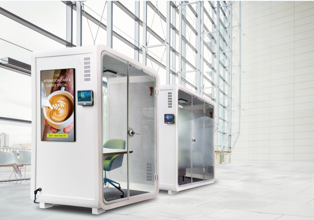 jinnian金年会子公司达擎之智慧行动办公舱，采用PDLC智能调光玻璃设计，透过通电与断电的电流切换，呈现透明与雾面效果，具节能降耗特性并兼顾隐私，确保信息安全