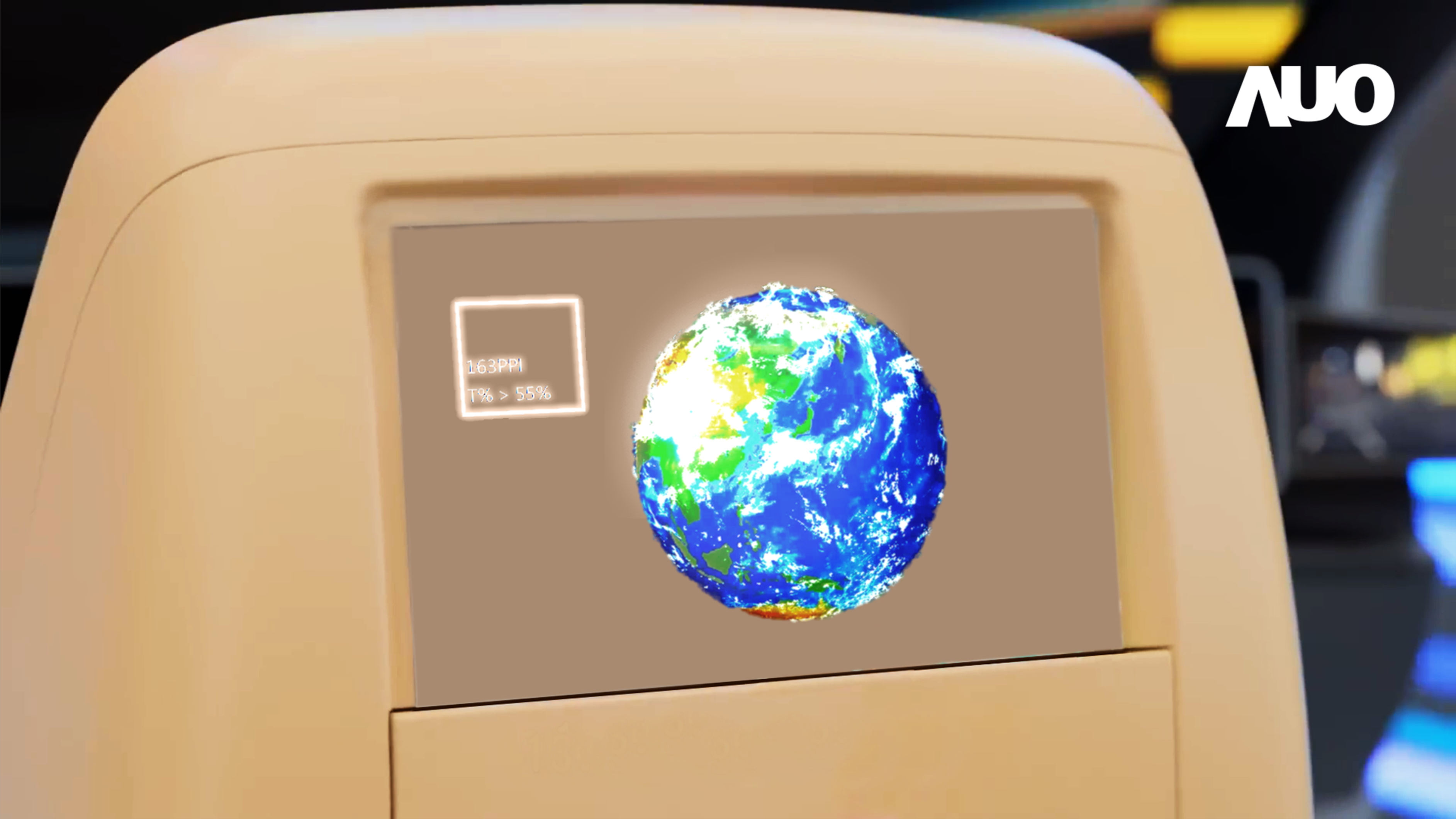 jinnian金年会突破设计与制程挑战，推出全球最高分辨率163ppi的13.5吋透明Micro LED面板，并积极布局智能车市场，以期拓展透明显示应用的可能性