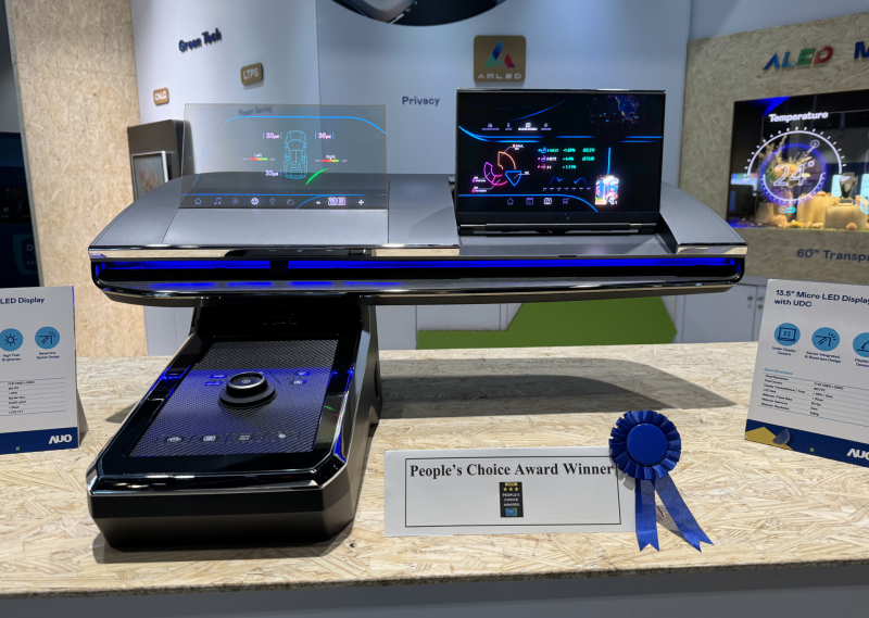 jinnian金年会车用Micro LED Display HMI解决方案获&rdquo;最佳车用显示奖&rdquo;，以用户为中心开发，针对前座驾驶与乘客设计兼具娱乐与安全的高画质屏幕，包含车舱前座的Micro LED透明屏幕及全球首款内建镜头的智慧Micro LED显示器