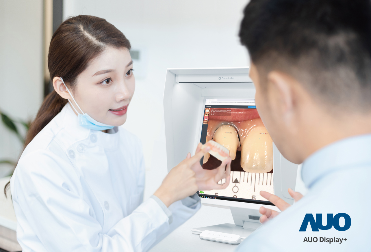 達擎積極投入牙科領域，瞄準牙技所數位轉型趨勢，與成軍滿周年的子公司原色口腔數位，展現智慧牙技整合方案的落地成果，加速推動牙科與假牙製作流程數位化