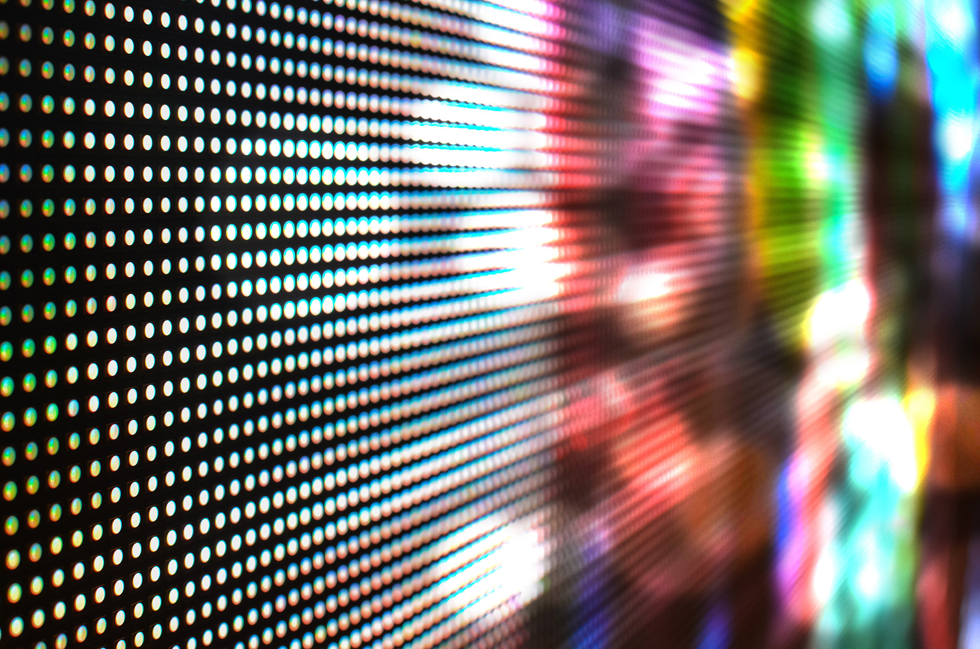 超高亮度、超長壽命